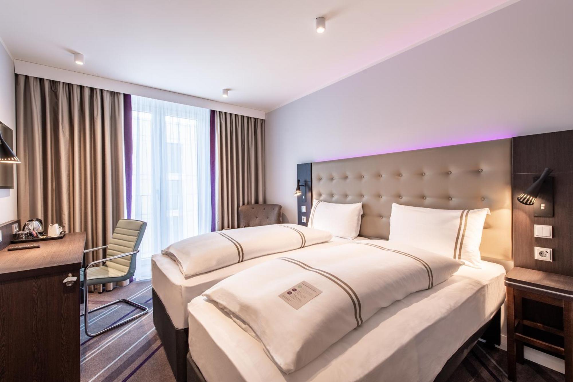 Premier Inn Leipzig City Oper Ngoại thất bức ảnh